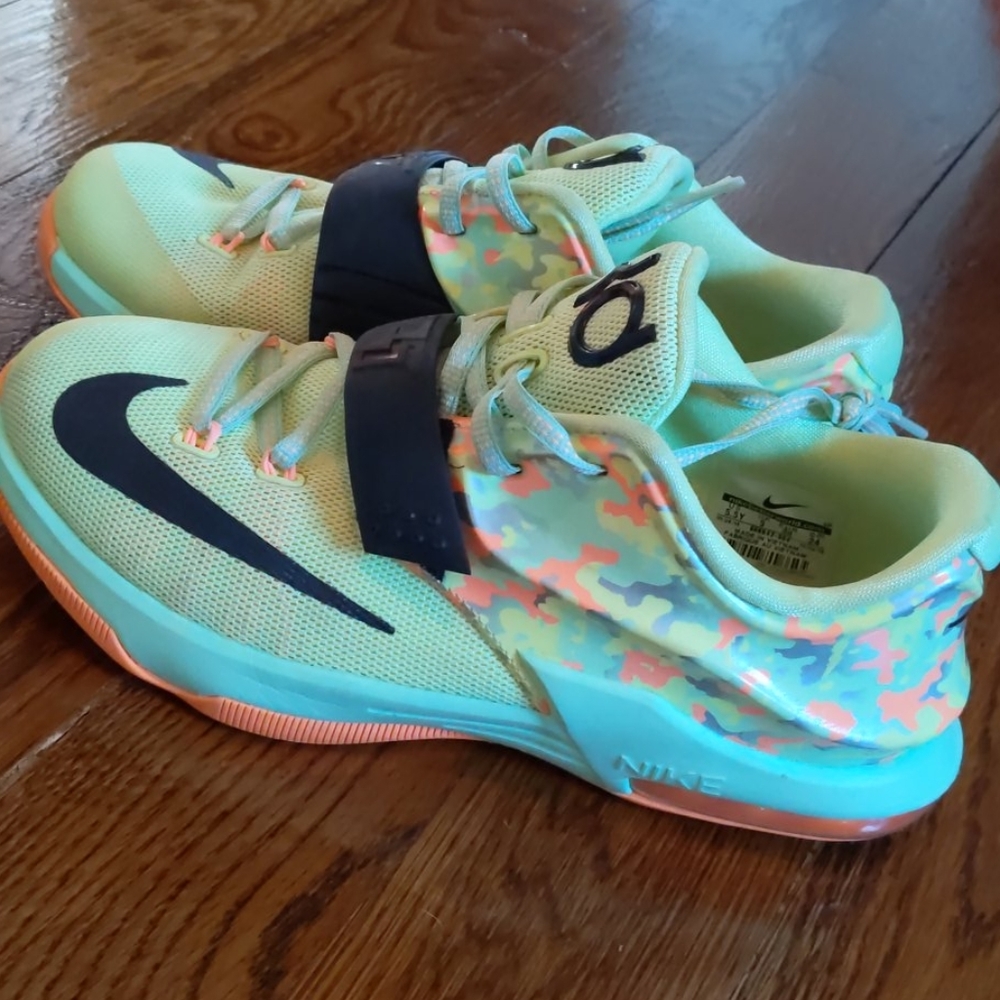 Nike KD 7 shoes